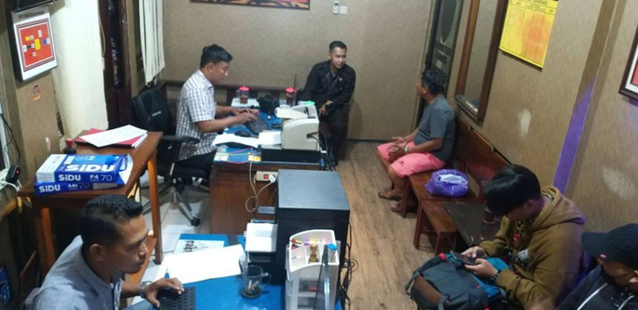 Kakek dan Gadis 18 Tahun Diamankan Polisi, Ketahuan Mencuri di Malioboro Mall